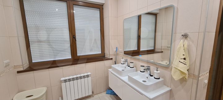 Коттедж 1200 м² на участке 22 сот.