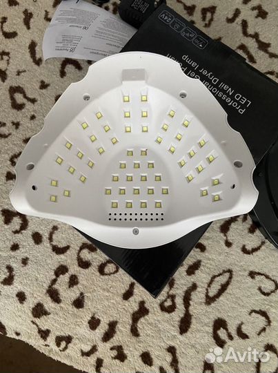 Уф лампа для ногтей