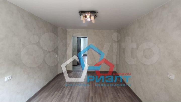 2-к. квартира, 44,3 м², 1/5 эт.