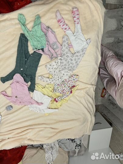 5 пакета детских вещей от 0 до 8 месяцев