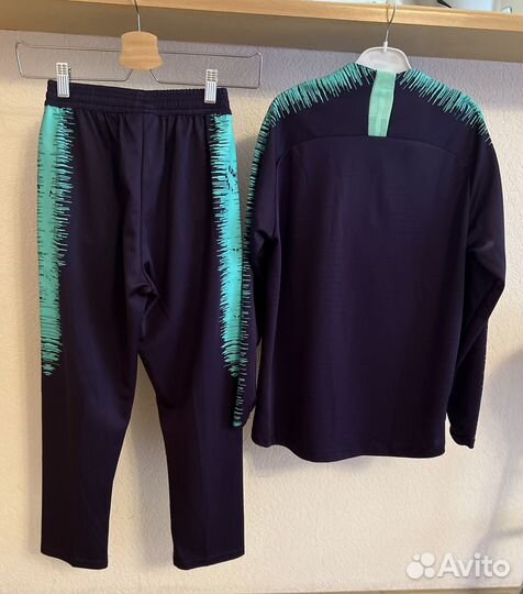 Спортивный костюм футбольный