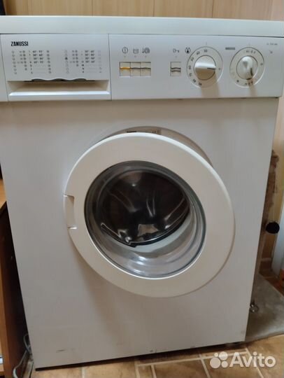 Стиральная машина zanussi