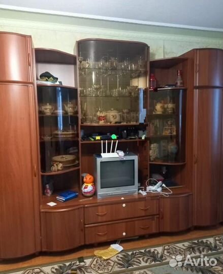 Стенка в гостиную со шкафом под тв бу