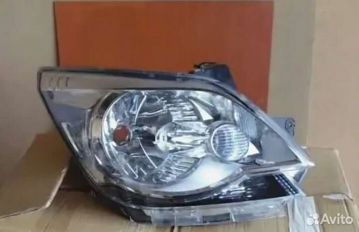 Chevrolet cobalt фара передняя правая