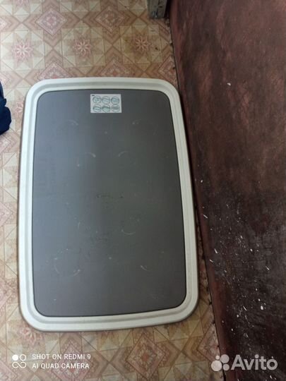 Лоток для собак под пеленку