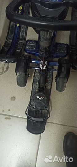 Снегокат с ручкой и колесами ника