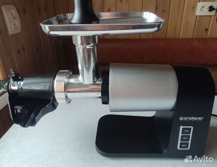 Насадка соковыжималка для мясорубки Endever 107