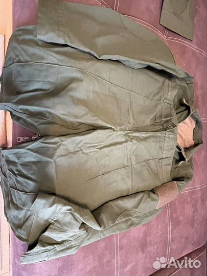 Офисный плащ зеленный