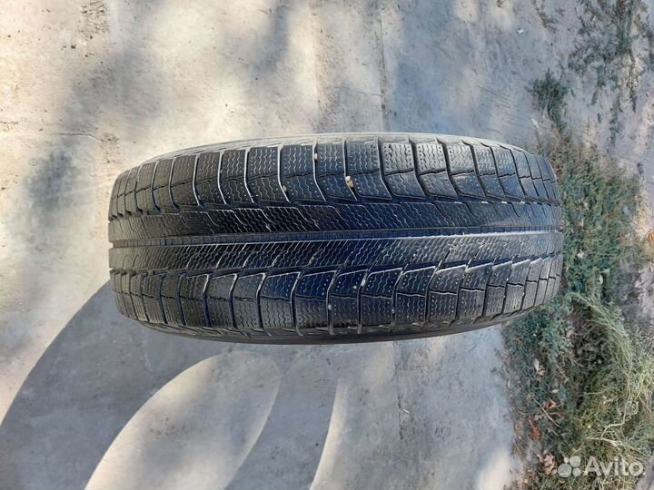 Michelin Latitude X-Ice 225/65 R17 102