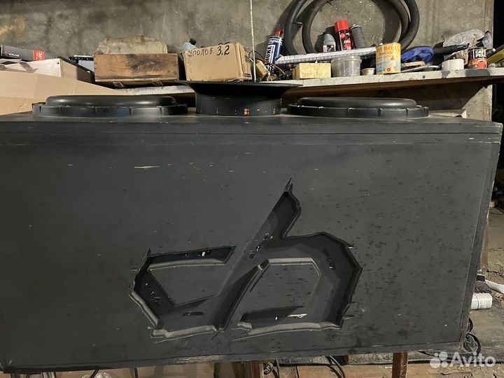 Продам сабвуфер