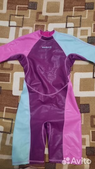 Купальник (гидрокостюм) на девочку