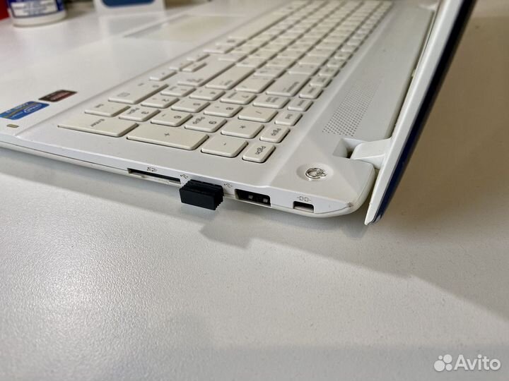 Тонкий и мощный Samsung NP370R5E