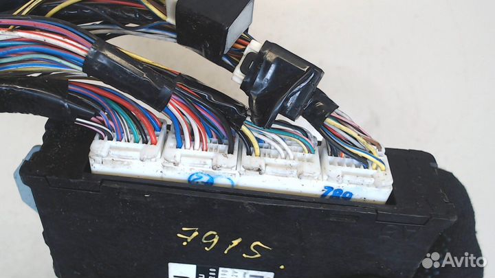 Блок управления двигателем Subaru Legacy (B13), 20