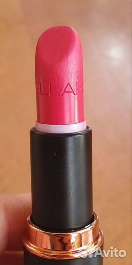 Сет помад в розово-ягодных тонах