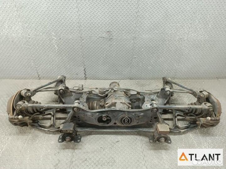 Балка подвески задний toyota crown