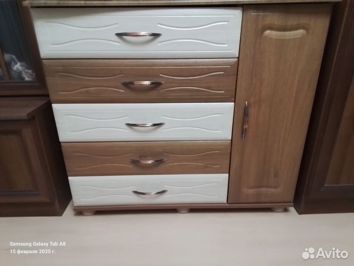 Продам спальный гарнитур б/у