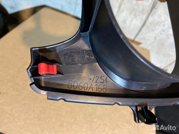 Накладка панели приборов Mitsubishi Outlander 3