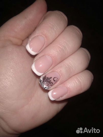 Маникюр на дому