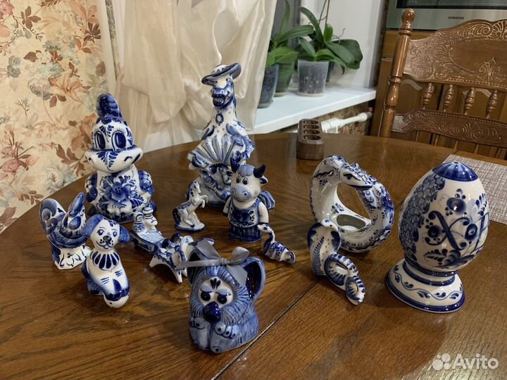 Фигурки гжель