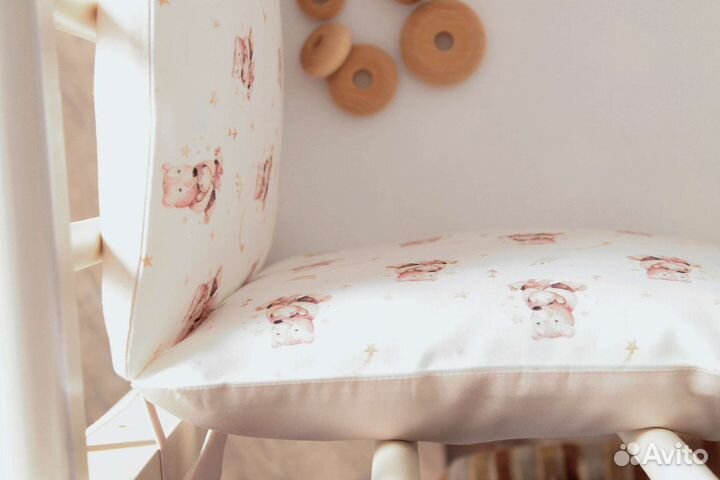 Бортики в детскую кроватку