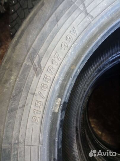 Yokohama BluEarth AE50 215/65 R17 99V