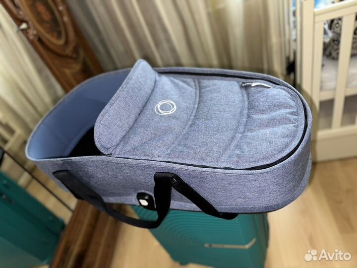 Bugaboo bee 5 люлька+адаптеры+капюшон
