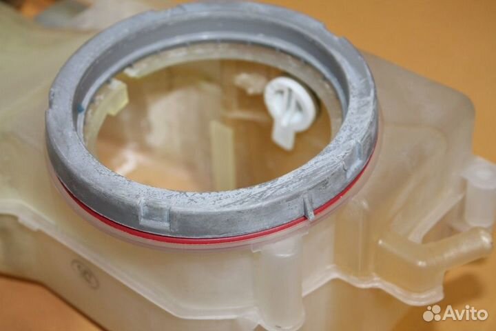 Соляной контейнер Bosch 00286906 бу. 4969