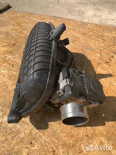 Коллектор впускной Volkswagen Jetta 5 1.4 CAV