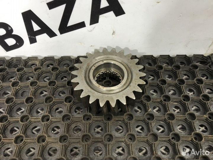 Шестерня задней передачи