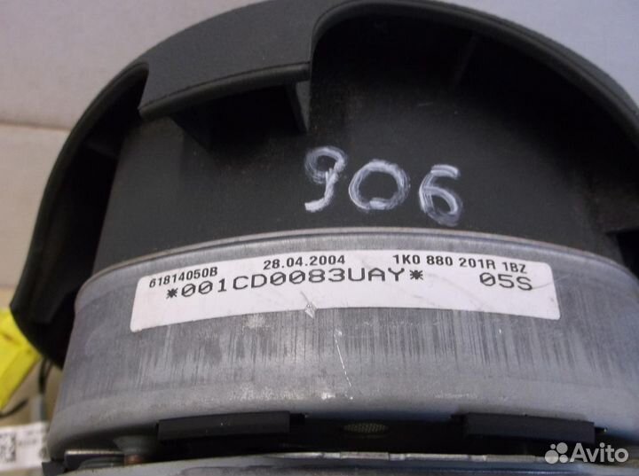 Подушка безопасности в рулевое колесо Golf V 2003