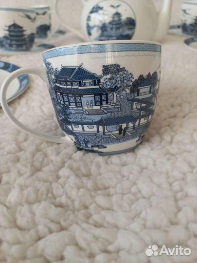 Столовый, Чайный сервизы. Костяной фарфор