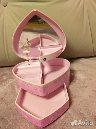 Музыкальная шкатулка с балериной