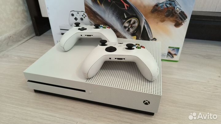 Xbox one s 1000gb + подписка 2 месяца
