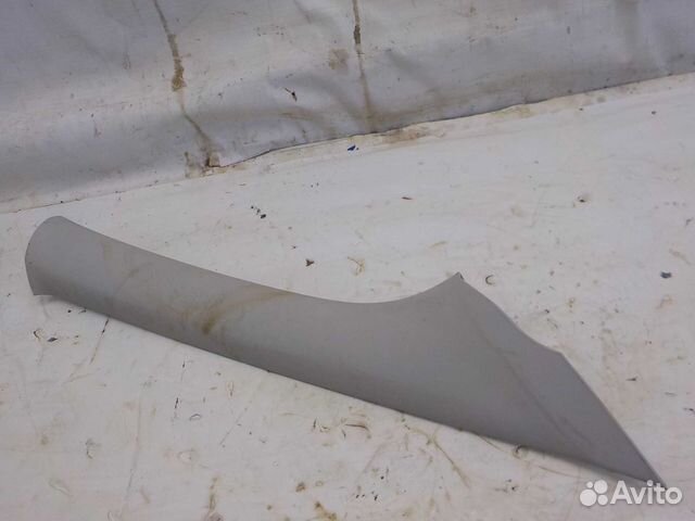 Обшивка сво правой Volkswagen Polo