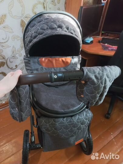 Коляска 2 в 1 luxmom