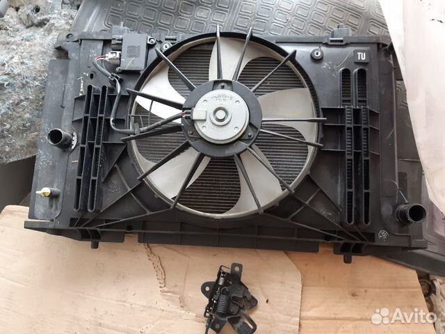 Радиатор Тойота Королла 180