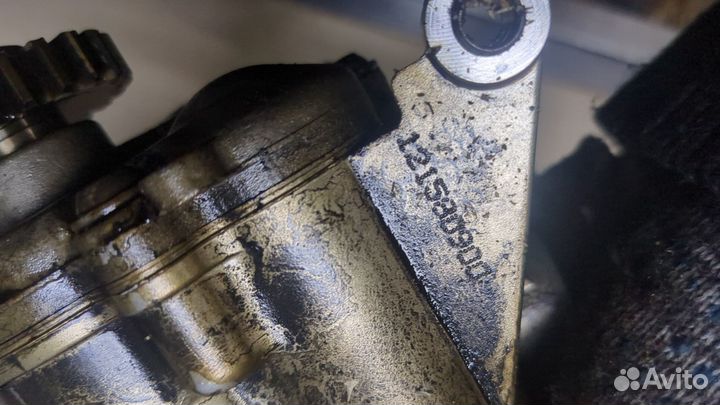 Насос масляный Volkswagen Passat CC, 2013