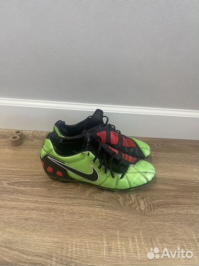 Бутсы nike T90