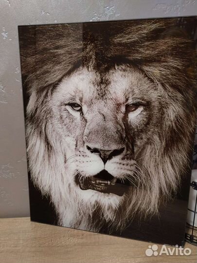 Картина на стекле Лев