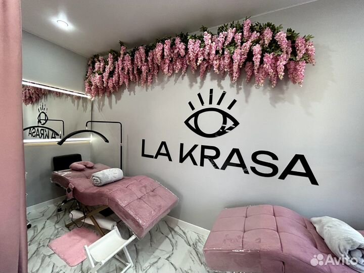 Наращивание ресниц в Студии lakrasa