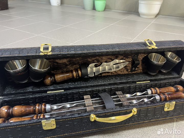 Набор шампуров в кейсе