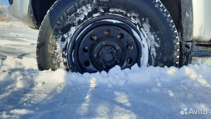 Ecovision W-686 275/70 R16