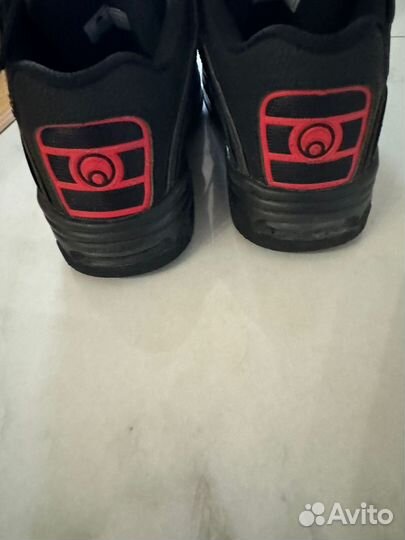 Кроссовки osiris