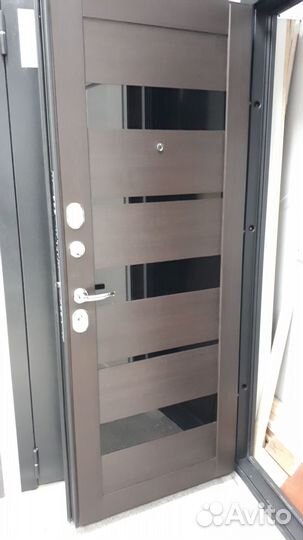 Дверь входная