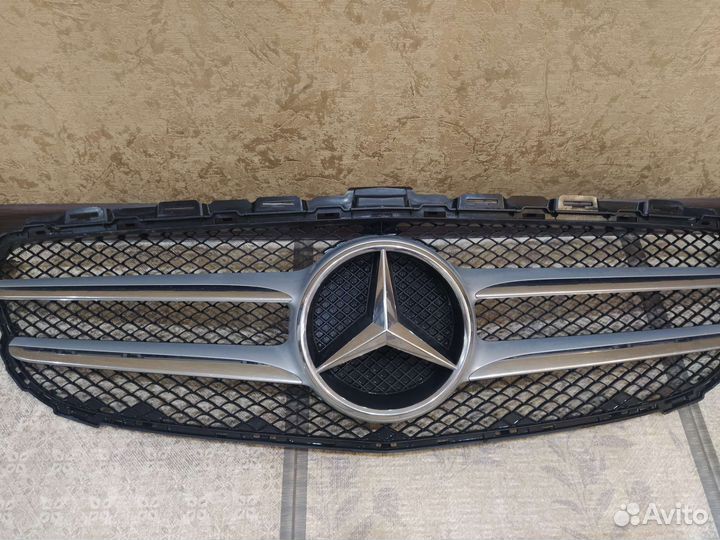Решётка радиатора Мерседес