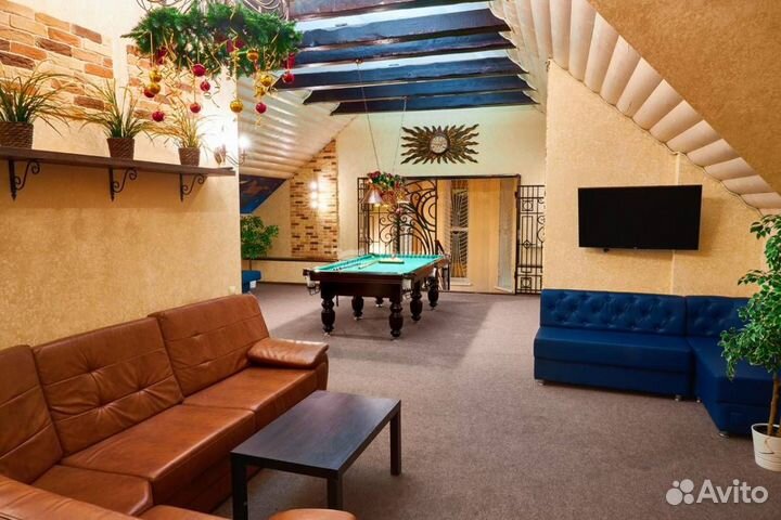 Коттедж с сауной и бассейном