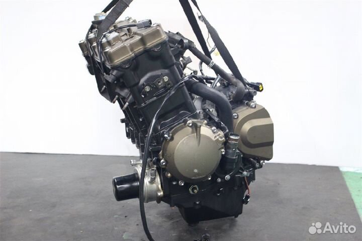 Контрактный двигатель Kawasaki ZX-12R ZXT20AE