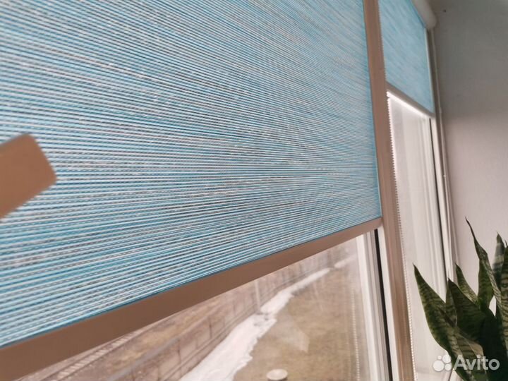 Рулонная штора - Ямайка голубой Уни8