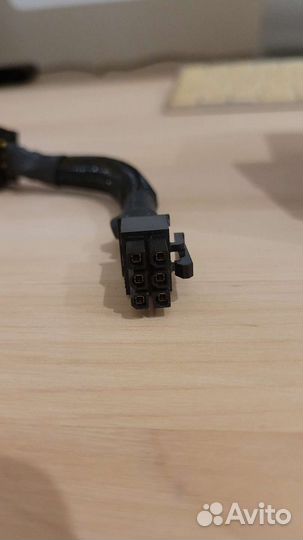 Переходник питания с 8 pin на 6 pin для видеокарты