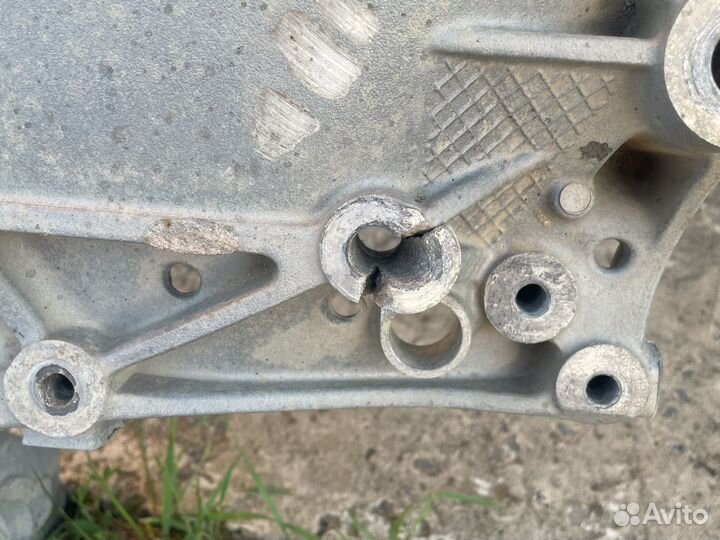 Подрамник volkswagen tiguan